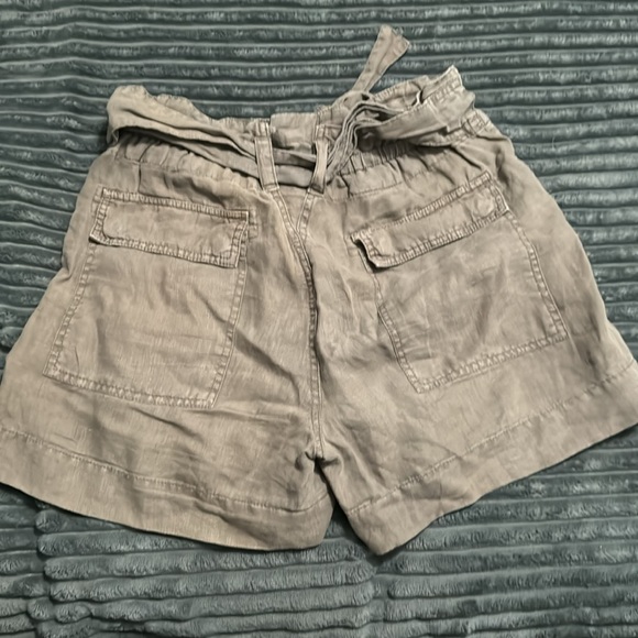 Joie Shorts- size 6 - Picture 5 of 5